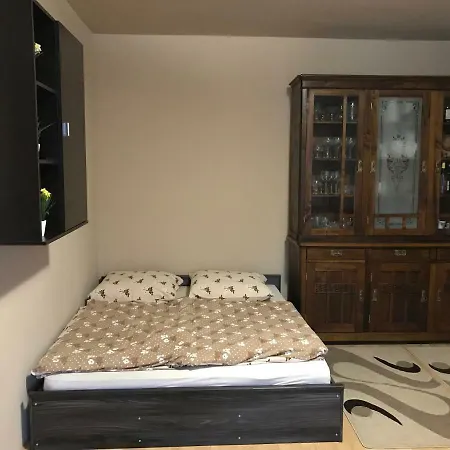 דירה Poszata Apartman